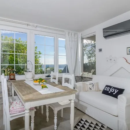 Ferienwohnung Fuer 2 Personen Ca 50 Qm In Orebic, Dalmatien Sueddalmatien *